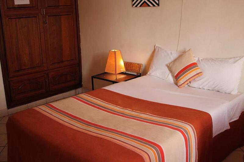 Kings Hospitality Centre Hotel Kigali Exterior photo
